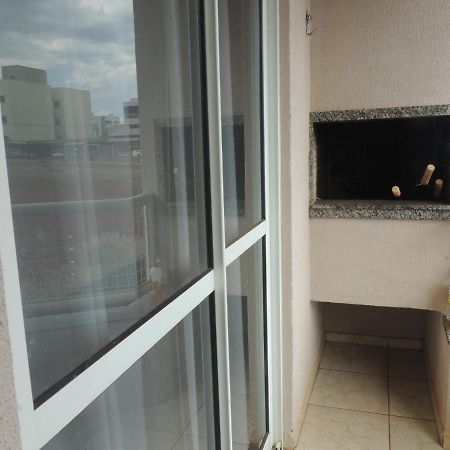Apartamento Mobiliado Com Garagem Apartment Chapeco Bagian luar foto