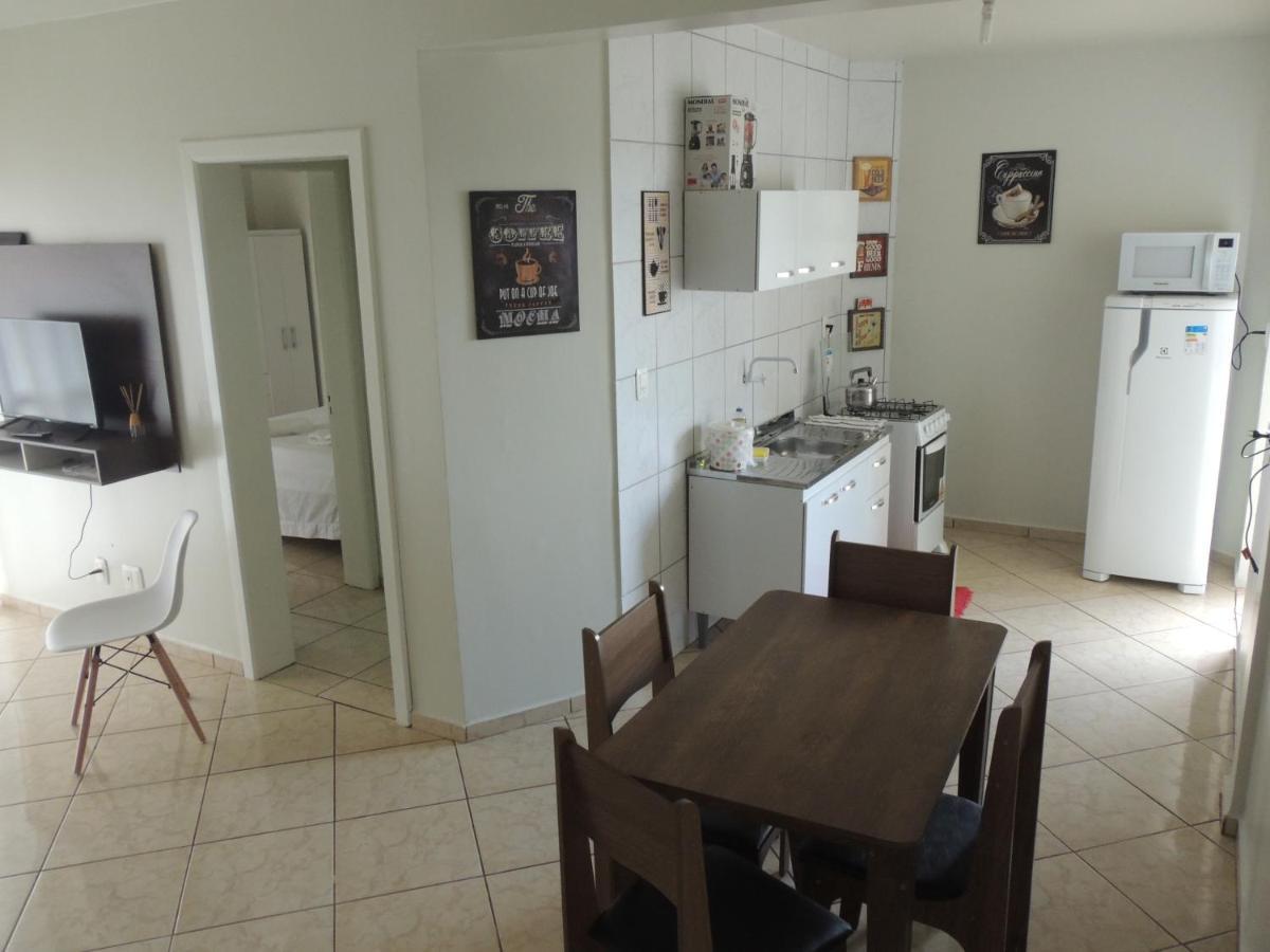 Apartamento Mobiliado Com Garagem Apartment Chapeco Bagian luar foto